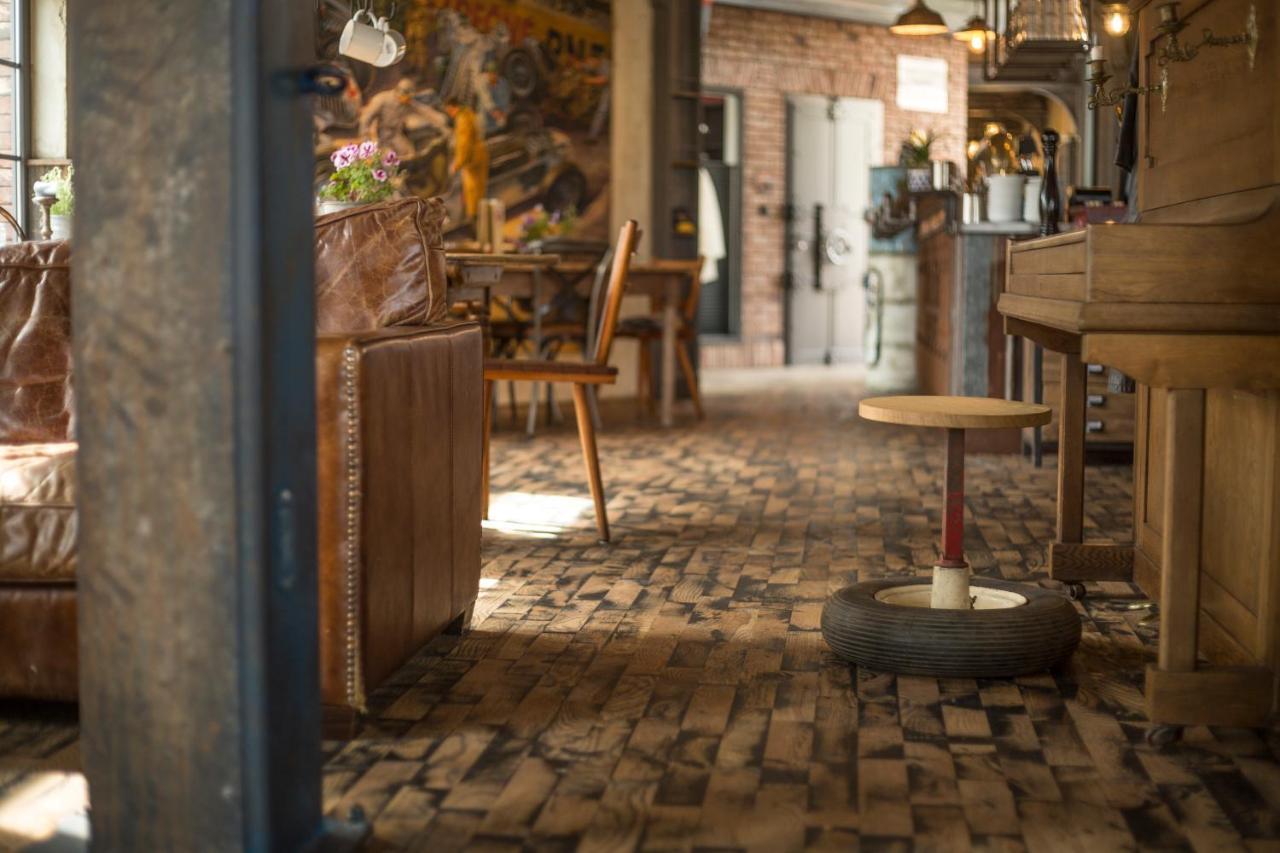 Motorworld Inn Warthausen Dış mekan fotoğraf